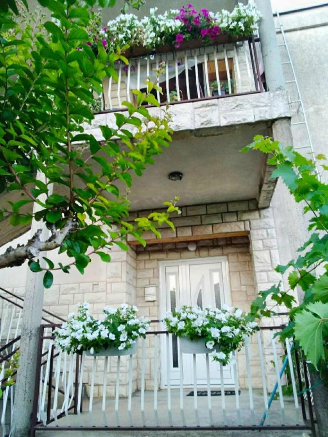 Cvijetna Oaza Διαμέρισμα Τρέμπινιε Εξωτερικό φωτογραφία